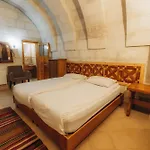 Anatolia Raymonde Cave House