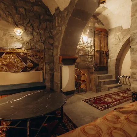 Anatolia Raymonde Cave House 3* Üchisar