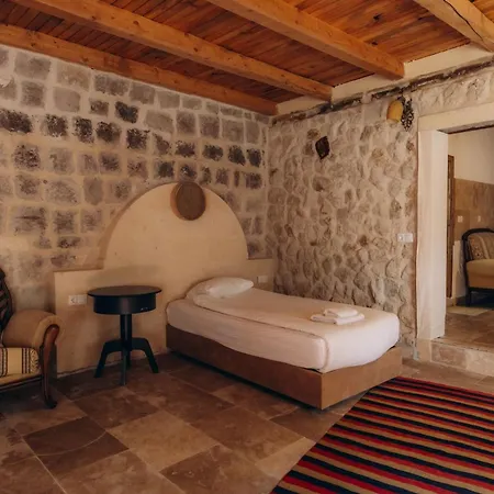 Penzion Anatolia Raymonde Cave House