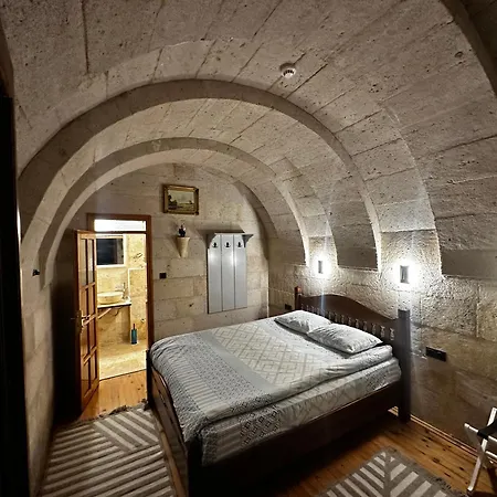 Anatolia Raymonde Cave House 3* Üçhisar