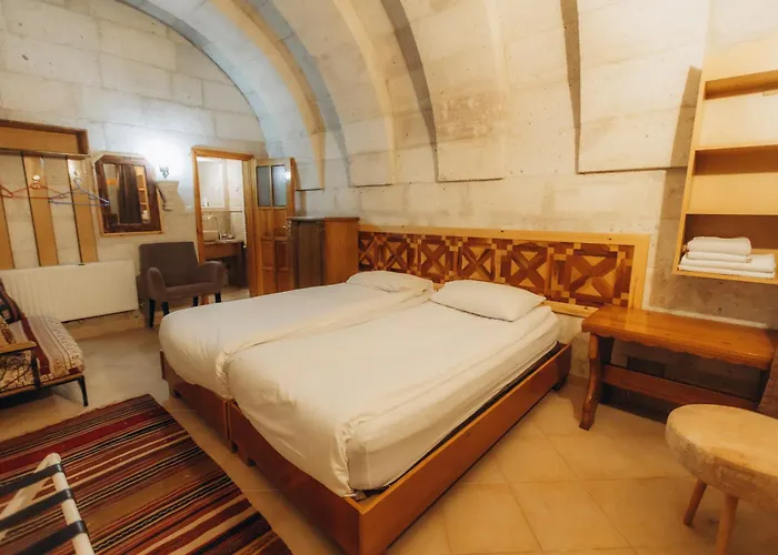 Anatolia Raymonde Cave House