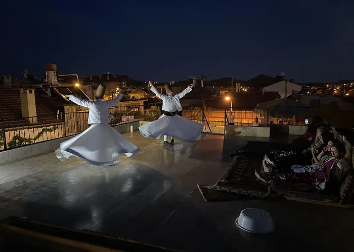 Anatolia Raymonde Cave House